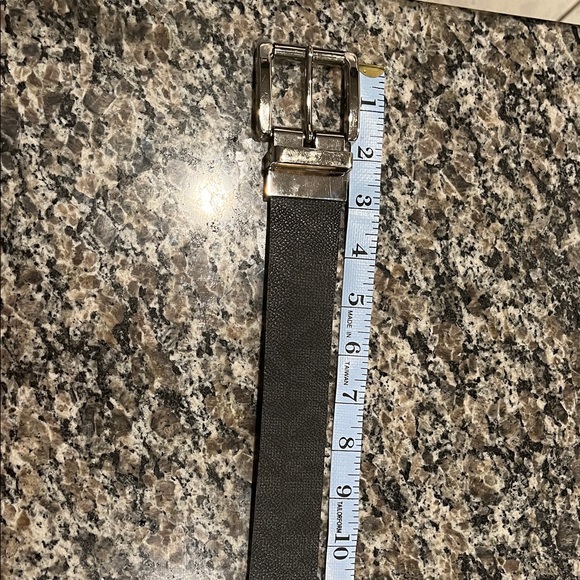 Michael Kors reversible black belt - Picture 5 of 7